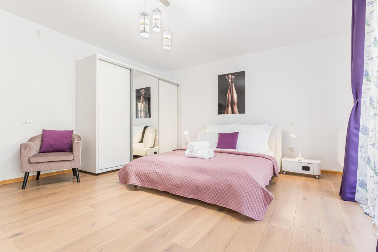 Apartamente Lavender Брашов Екстериор снимка